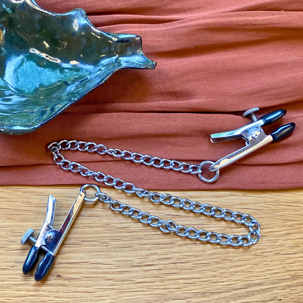 Nova, Nipple Clamps