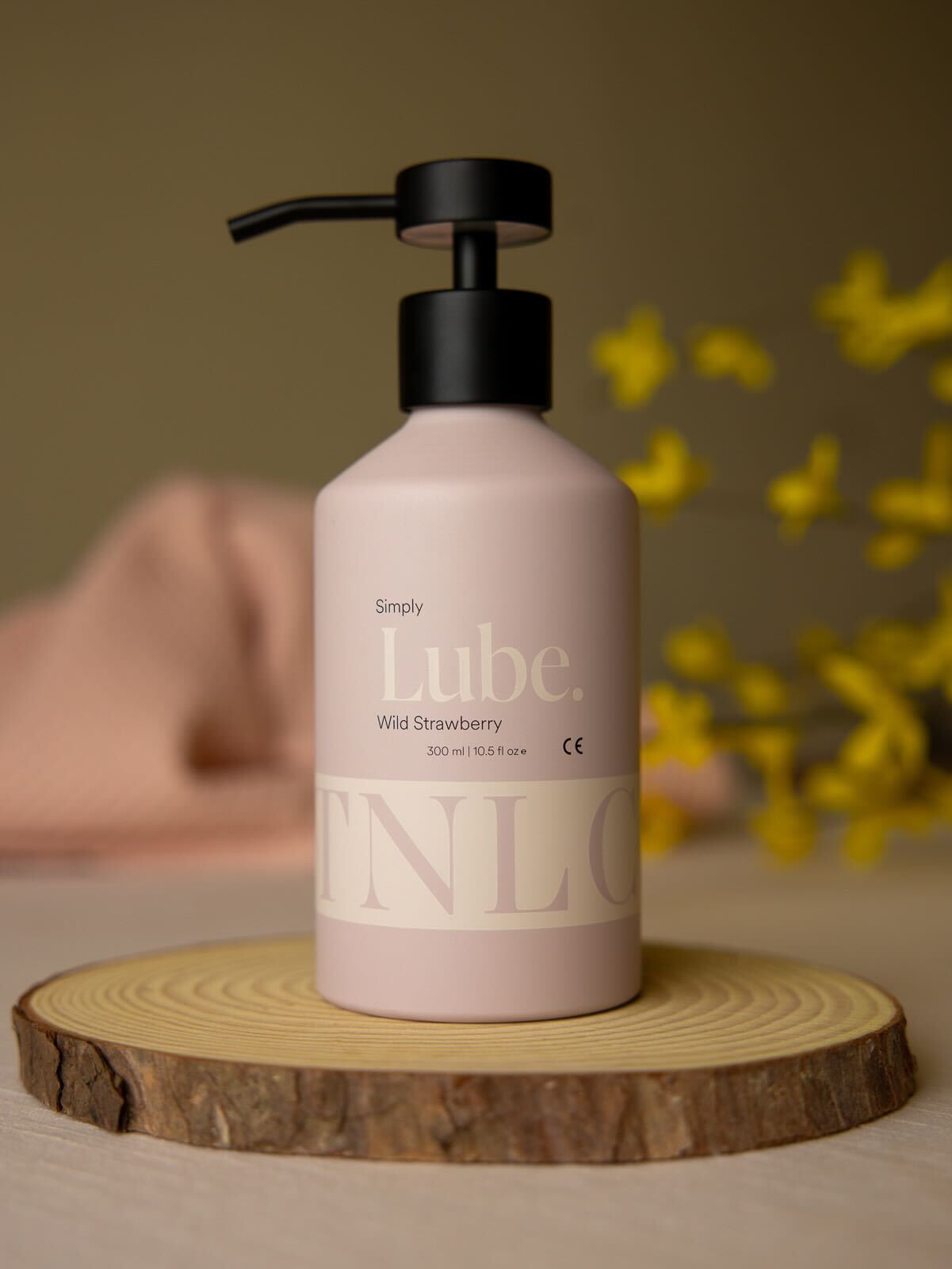 Simply Lube Wild Strawberry