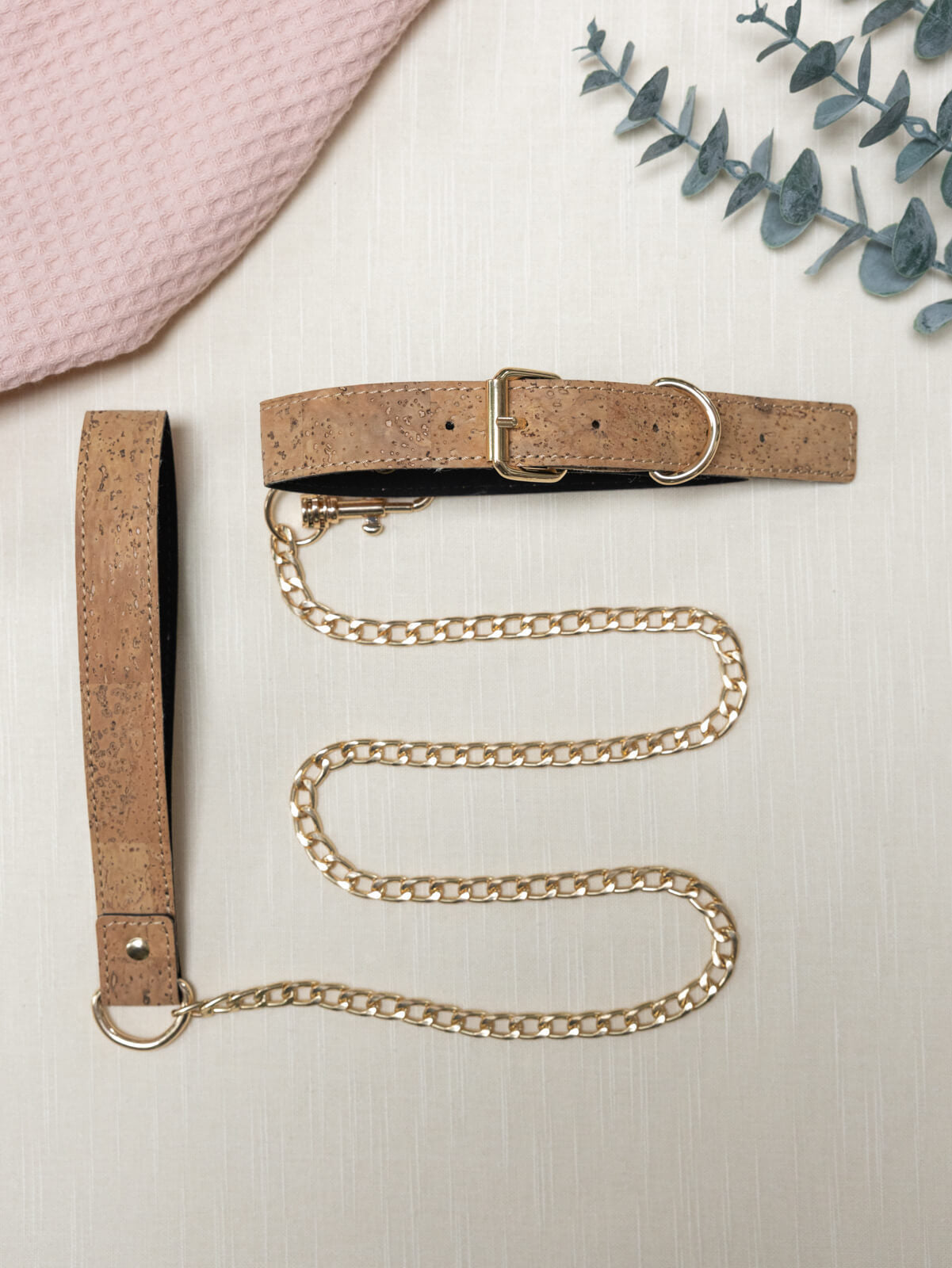 Camellia Choker
